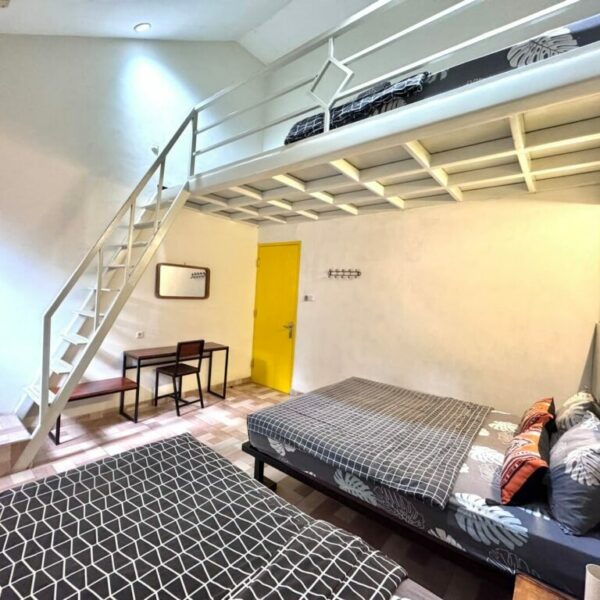 5-Beds Family Duplex (AC)
